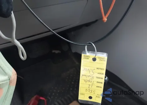 2018 Toyota Highlander Xle from USA, damaged, VIN 5TDJZRFH6JS545680